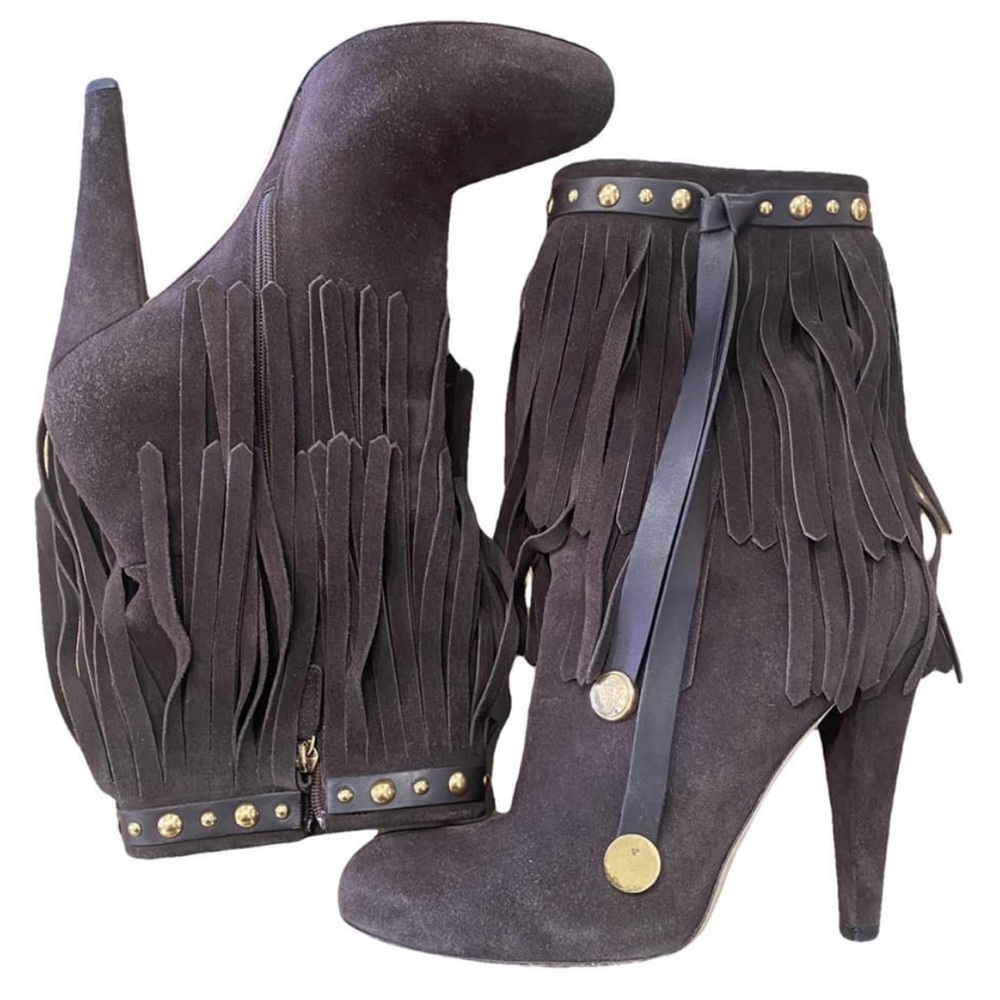 Gucci suede brown boots